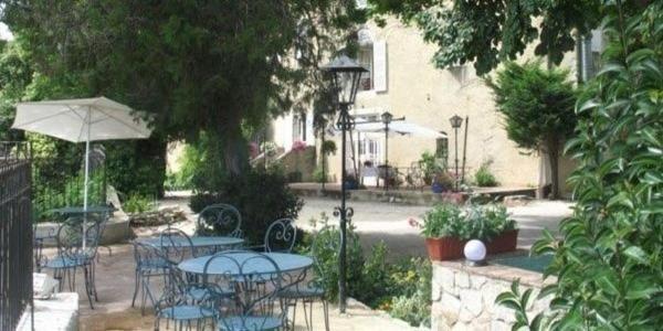 Готель Le Castel Du Mont Boise Montboucher-sur-Jabron Екстер'єр фото