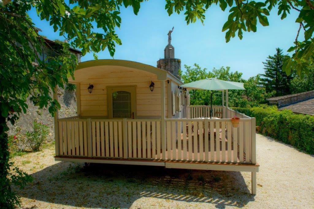 Готель Le Castel Du Mont Boise Montboucher-sur-Jabron Екстер'єр фото